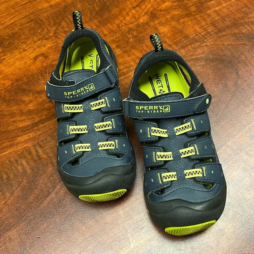 Sperry topsider wet tech sandals